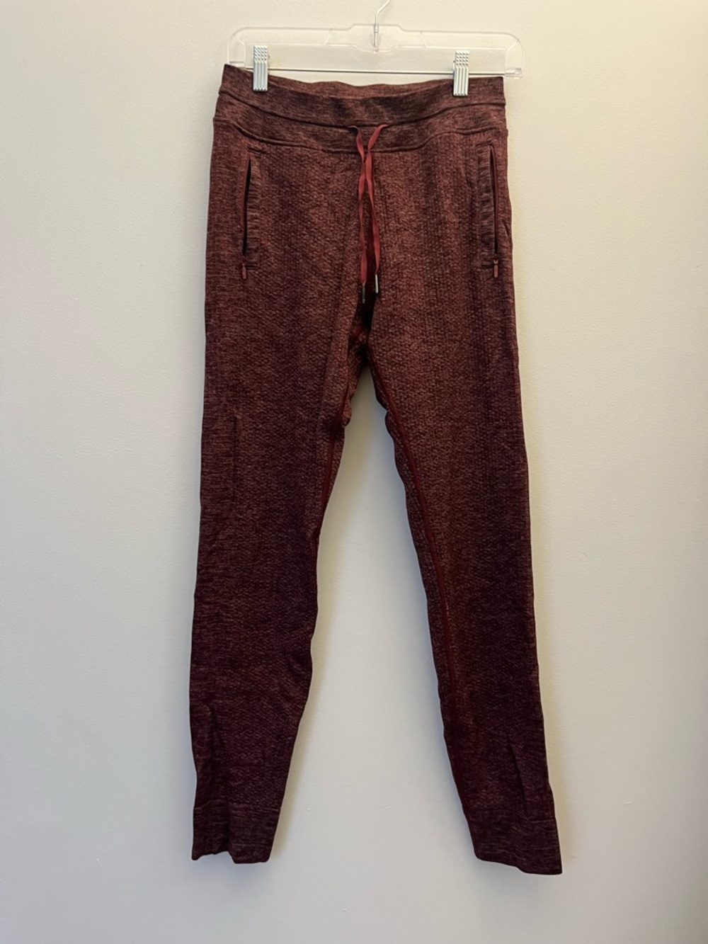 Lululemon wool joggers size 4
